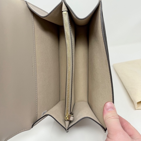 New Tory Burch T Monogram Flap Leather Shoulder Crossbody Bag In Fresh Clay - Picture 14 of 16